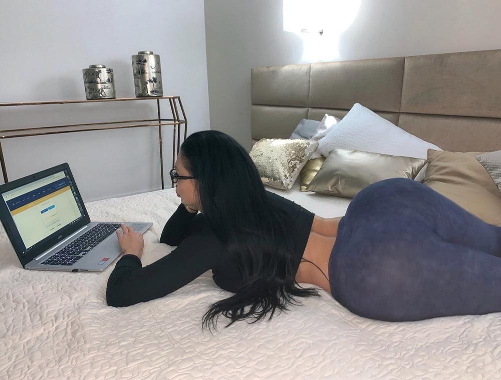 25P Amazing Bimbos - Horny Plastic &amp; Fake Tits Sluts 74