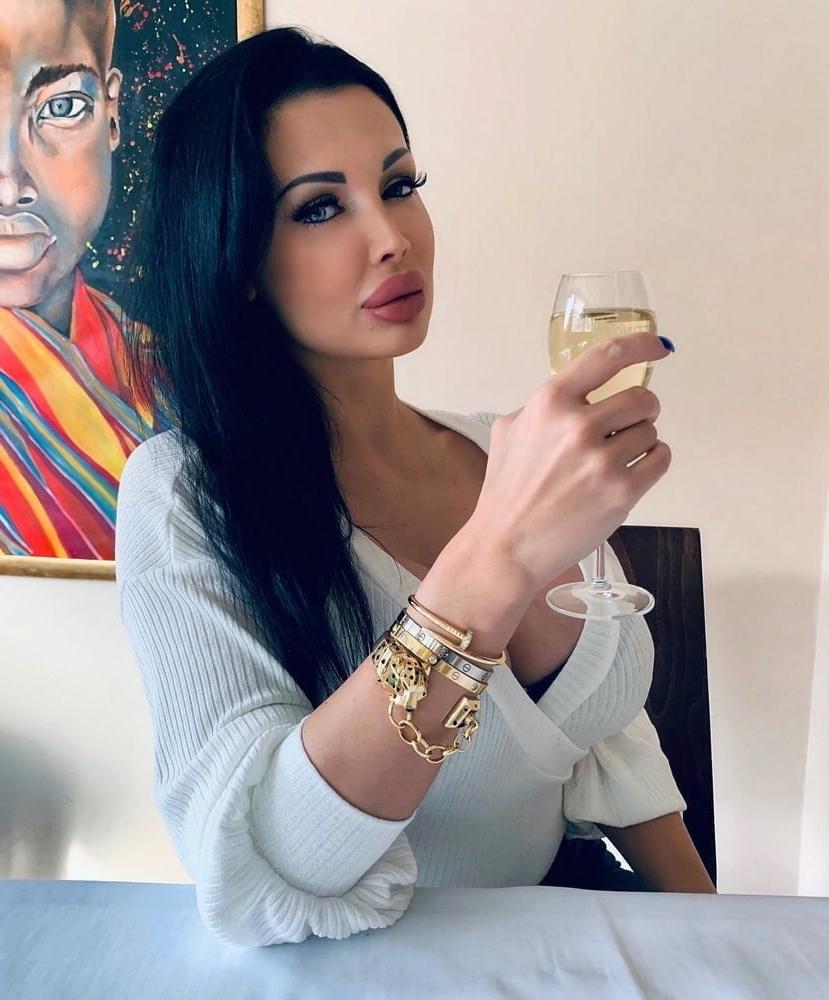 25P Amazing Bimbos - Horny Plastic &amp; Fake Tits Sluts 74