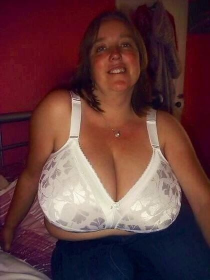 25P BBW SEXY BRA 320