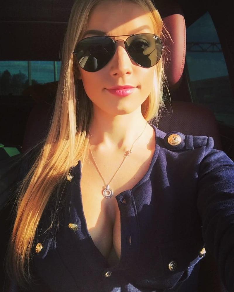 25P WHITE GIRLS &amp; BLACK COCKS