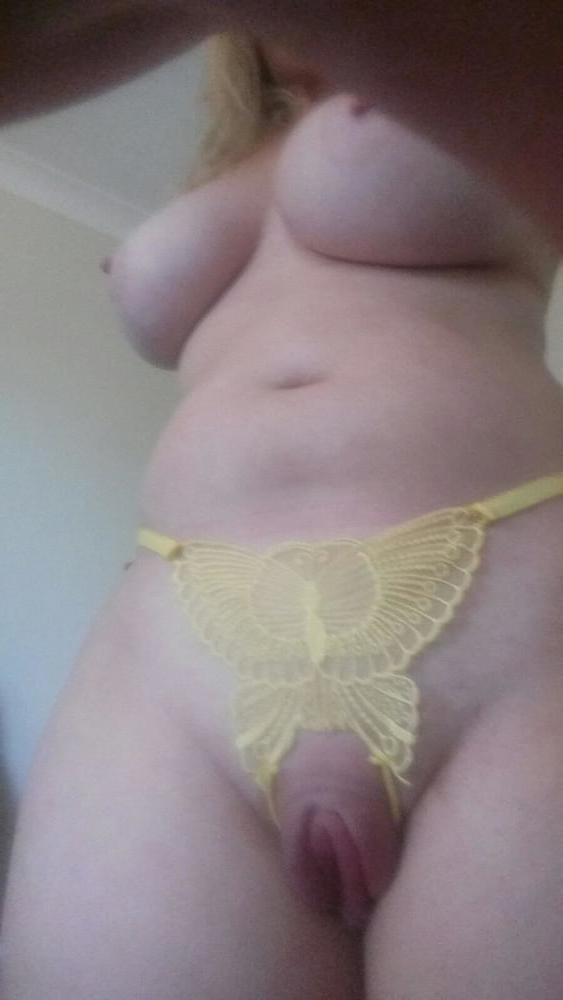 13P Slut Carla - pumped cunt