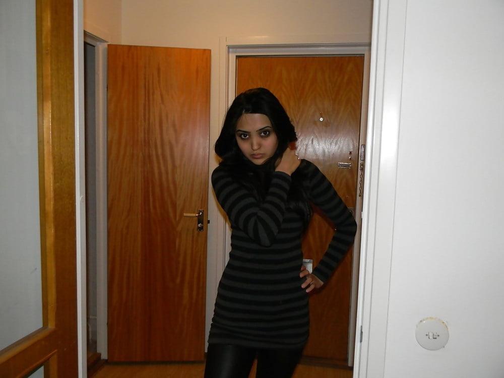 15P Teen girls (Indian) 1
