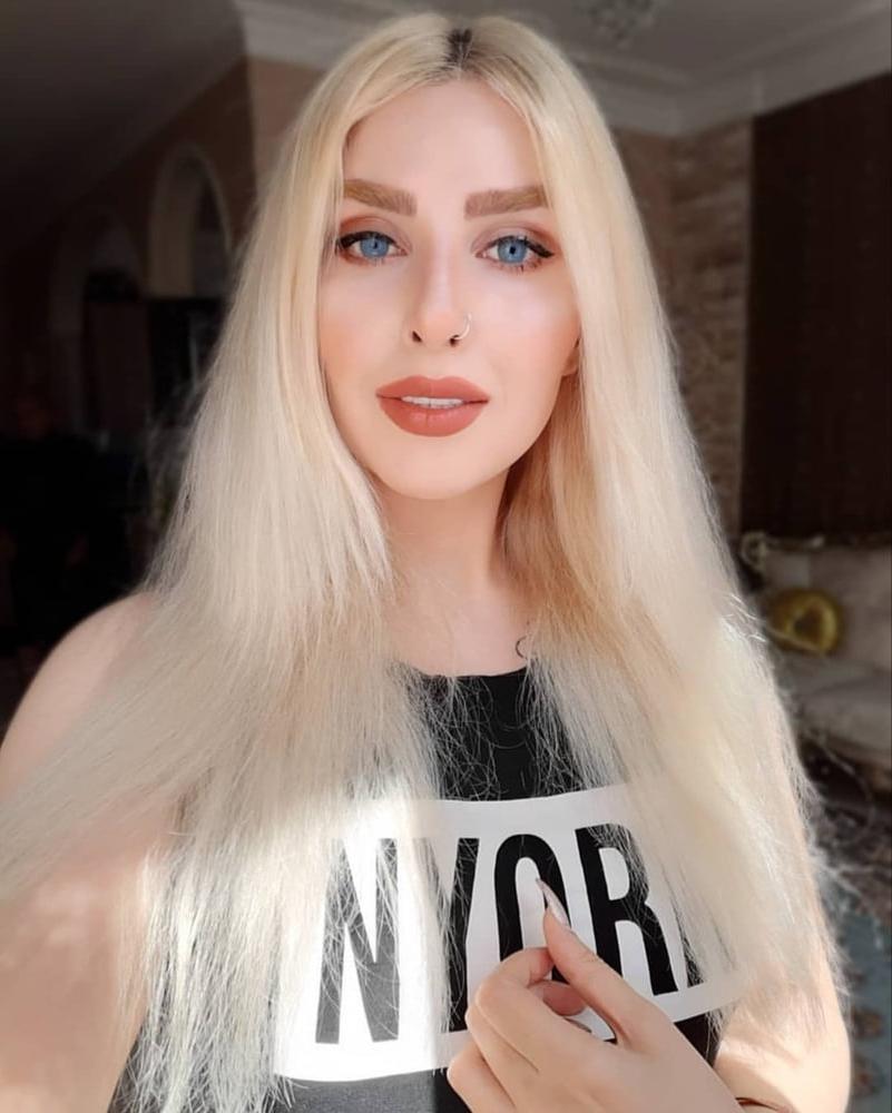 25P Iran Teen girls 41