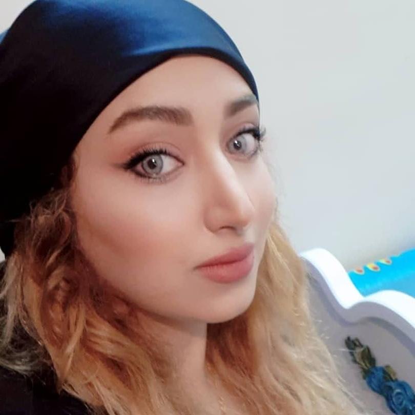 25P Iran Teen girls 41
