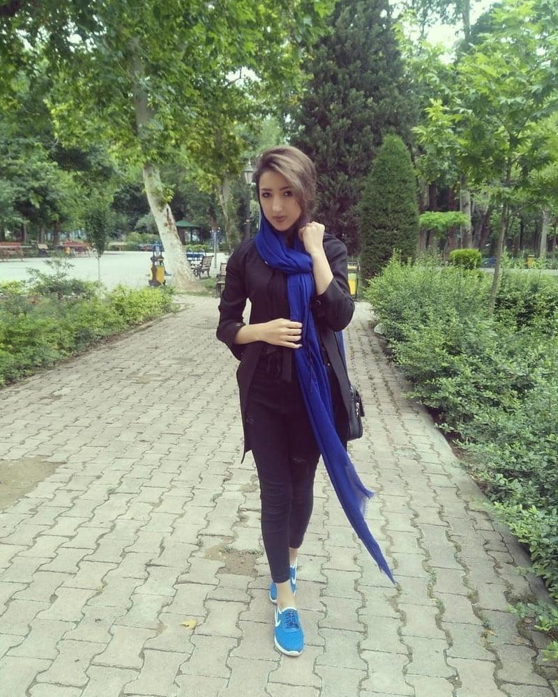 5P Iran Teen girls 35