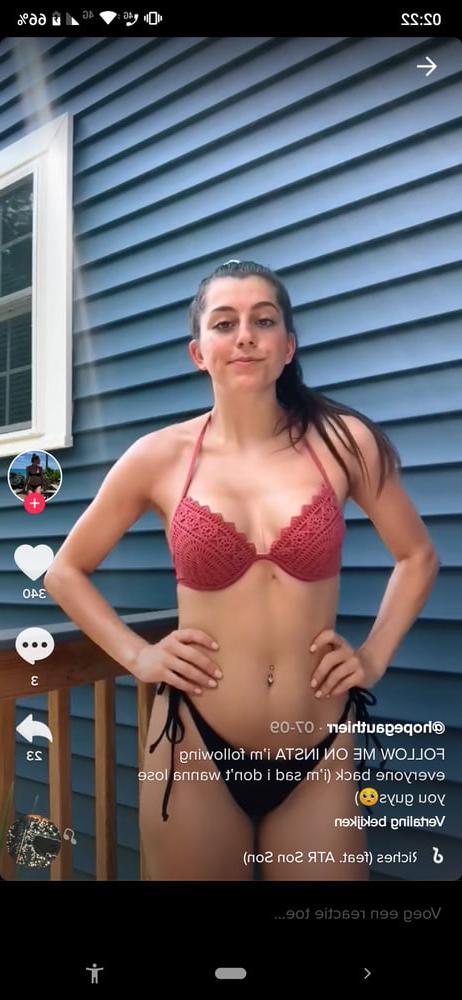 25P Tiktok girls 24