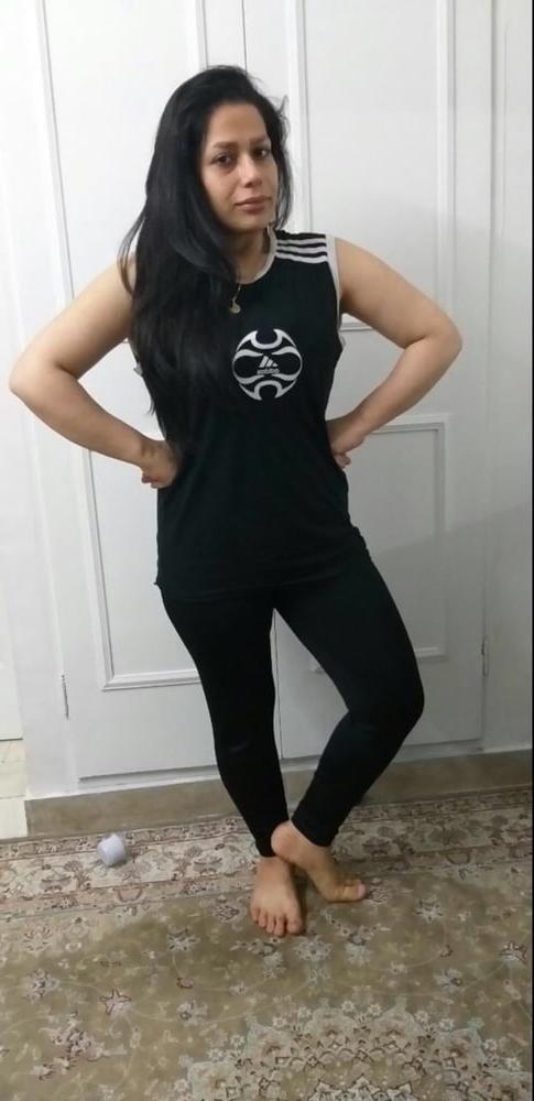 25P Iran Teen girls 44