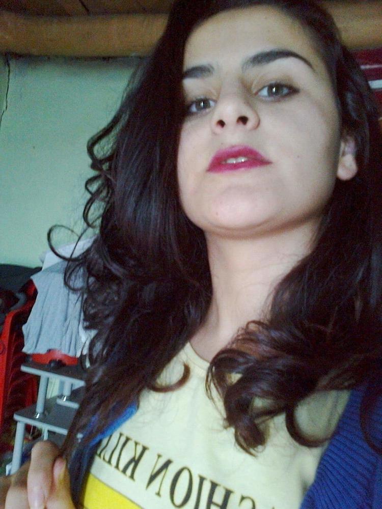 9P Iran Teen girls 19