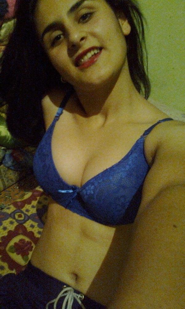 9P Iran Teen girls 19