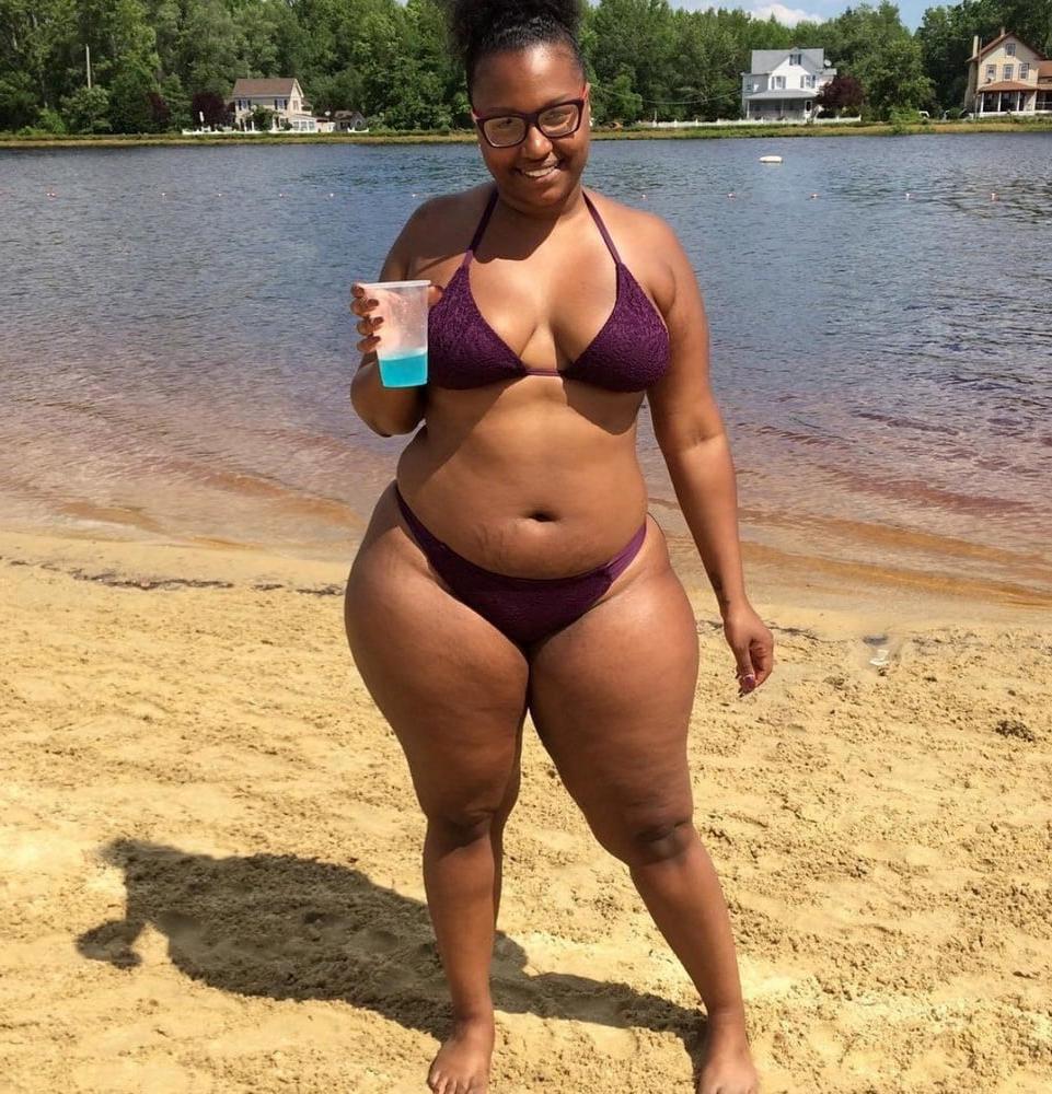 25P Girls I Like 113, Summer Girls