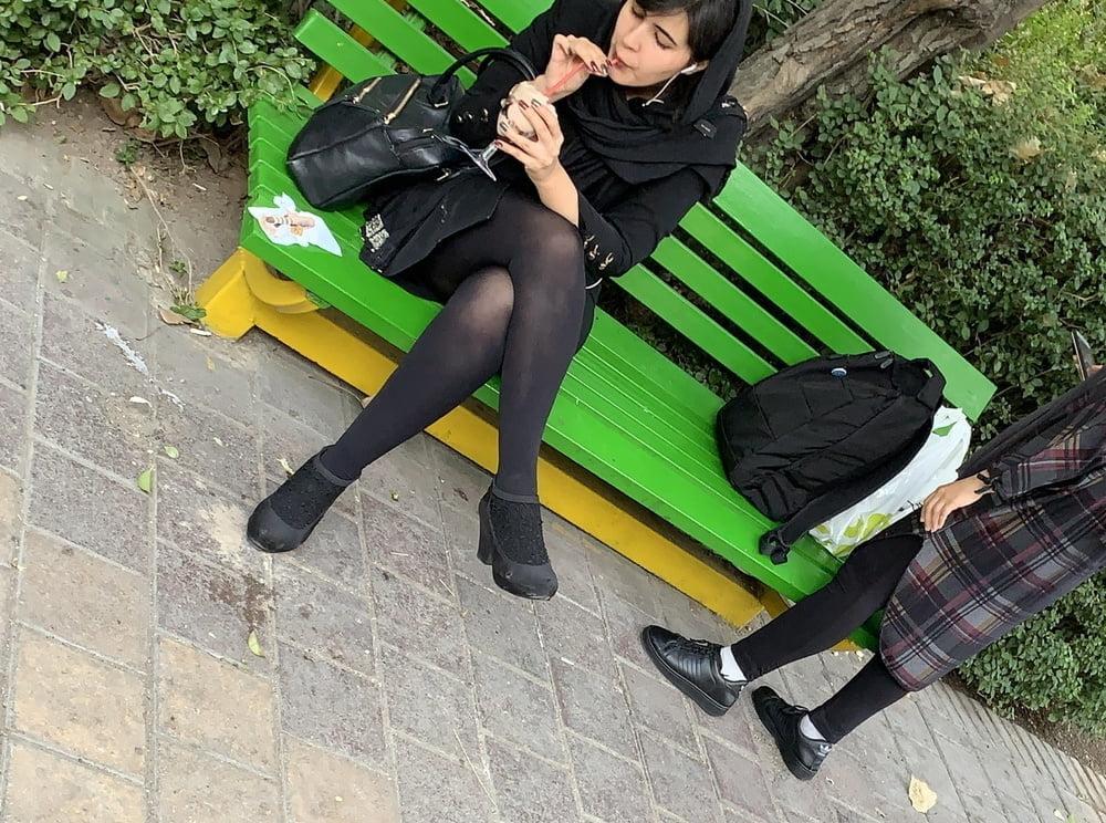 11P Iran Teen girls 23