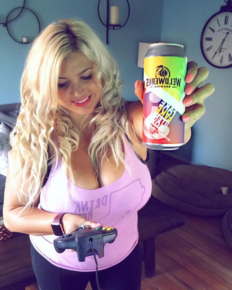 25P Fat cunt for dirty comments