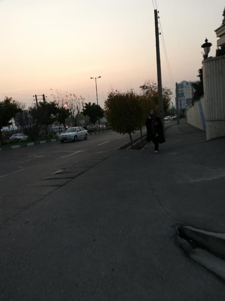 25P Iran Teen girls 39