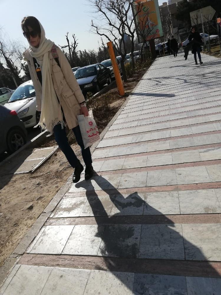 25P Iran Teen girls 43