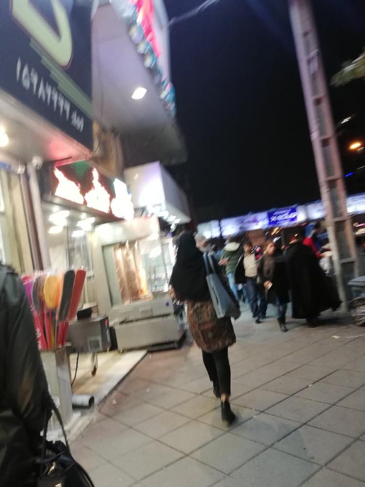 25P Iran Teen girls 43