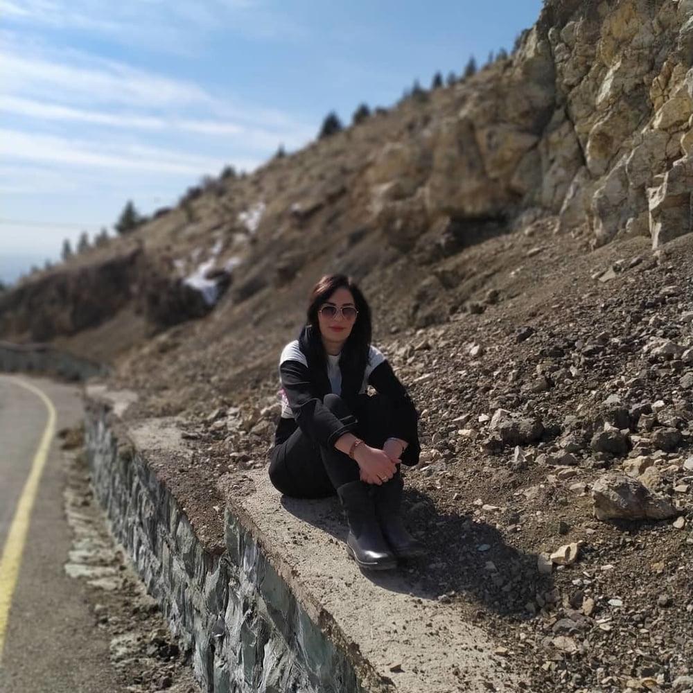 12P Iran Teen girls 26