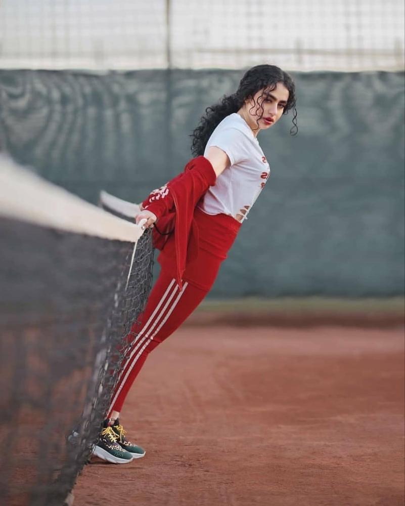 25P Iran Spor girls 1
