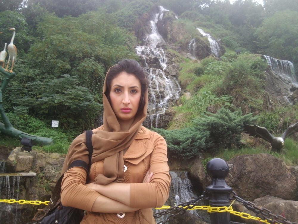 7P Iran Teen girls 36