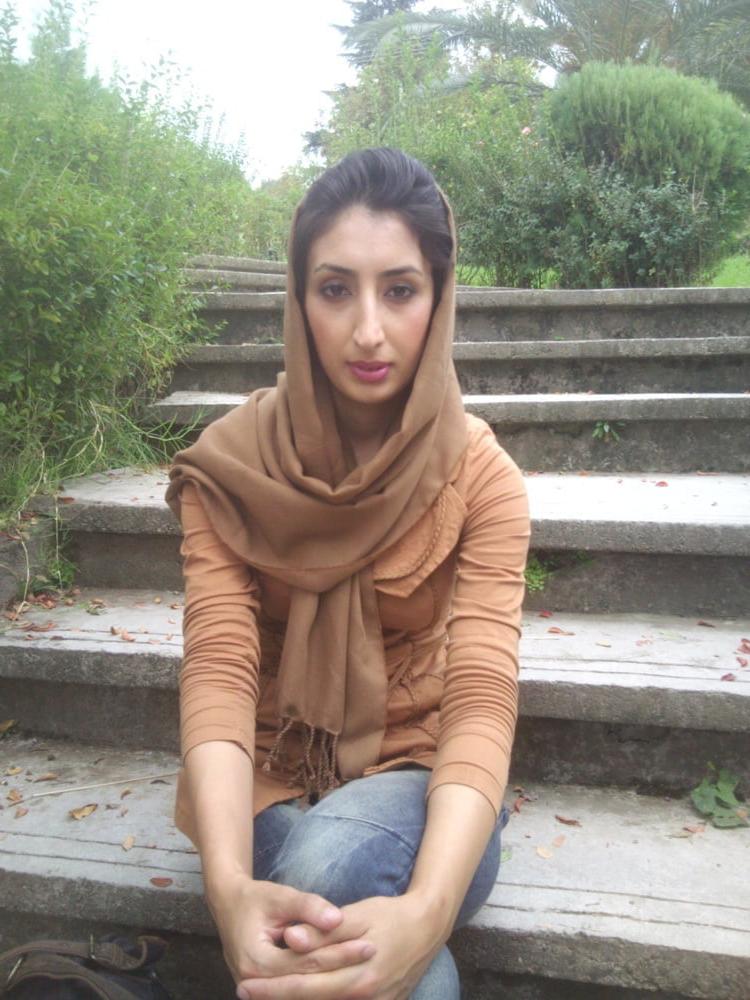 7P Iran Teen girls 36