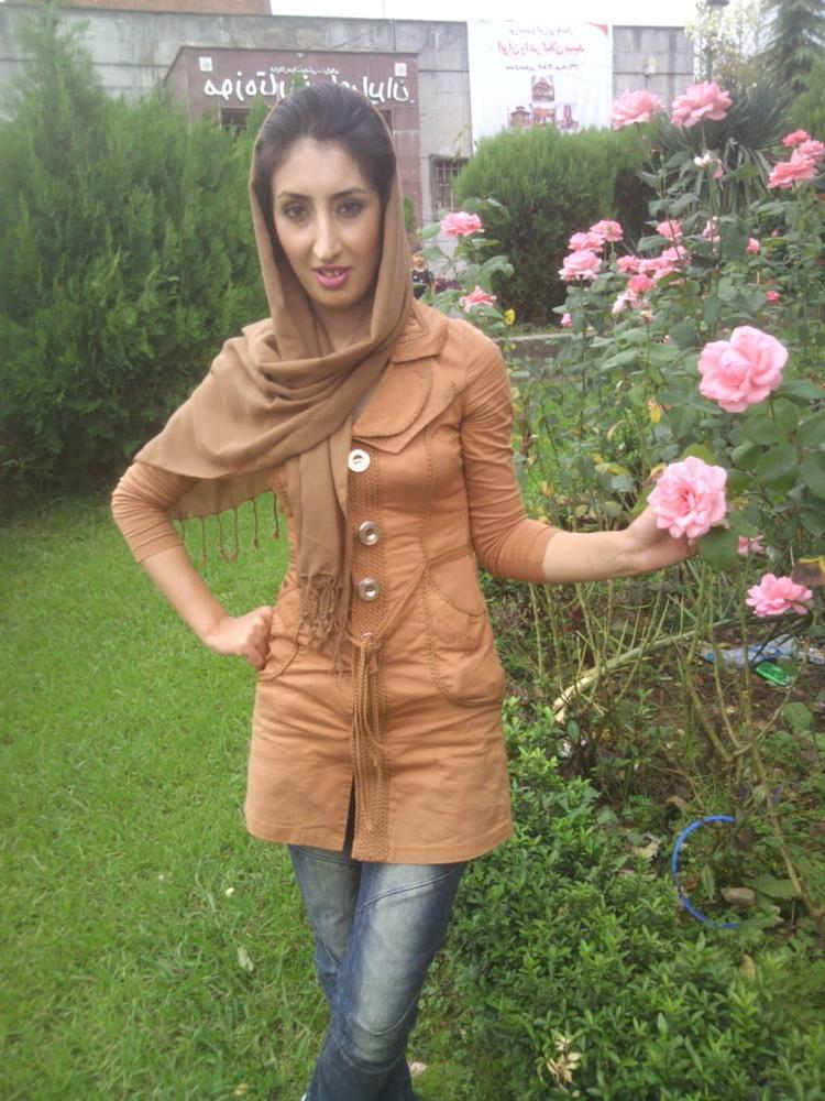 7P Iran Teen girls 36