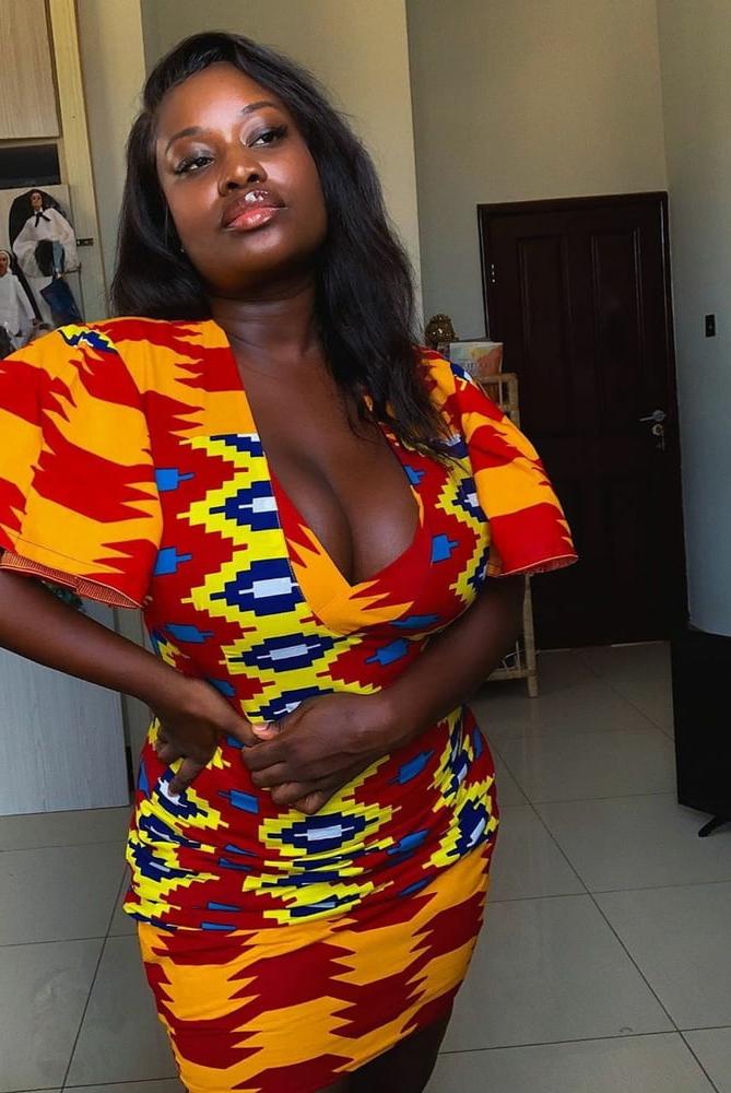 25P Random girls from public IG and FB profiles NN #10
