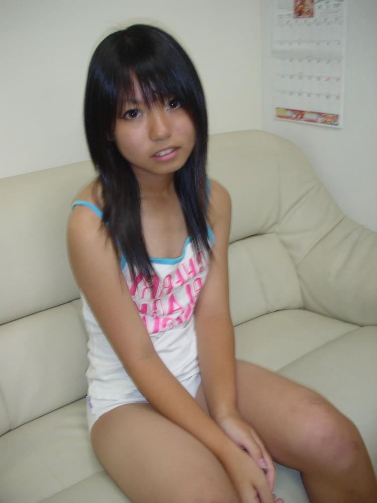25P Japanese Teen Girl Exposed