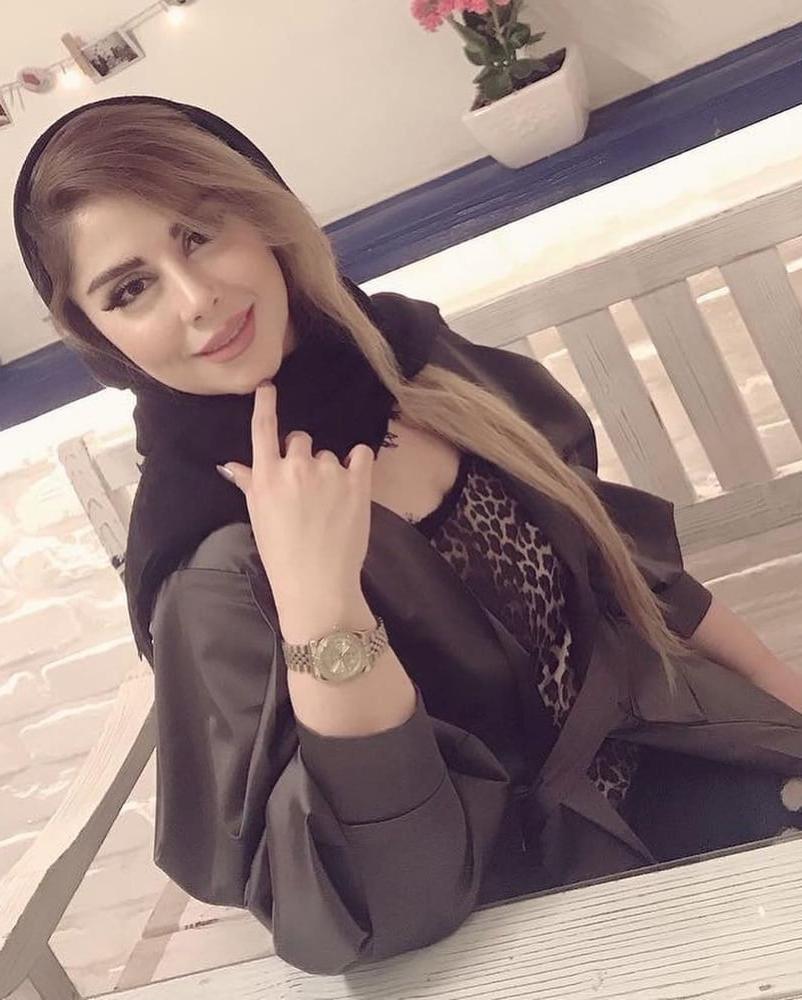 11P Iran Teen girls 14