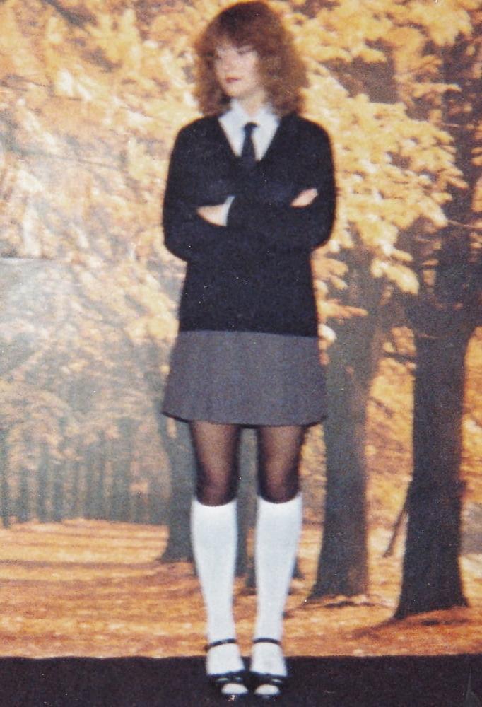 25P Girls in Short Skirts