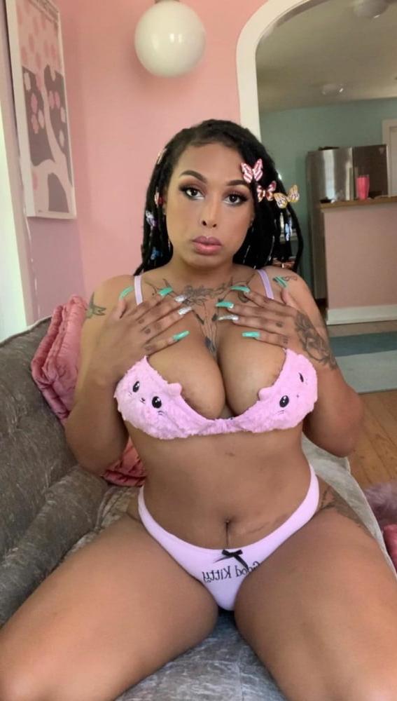 25P Random girls from public IG and FB profiles NN #9
