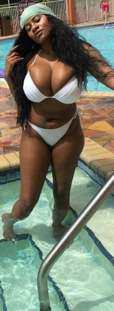 25P Random girls from public IG and FB profiles NN #9