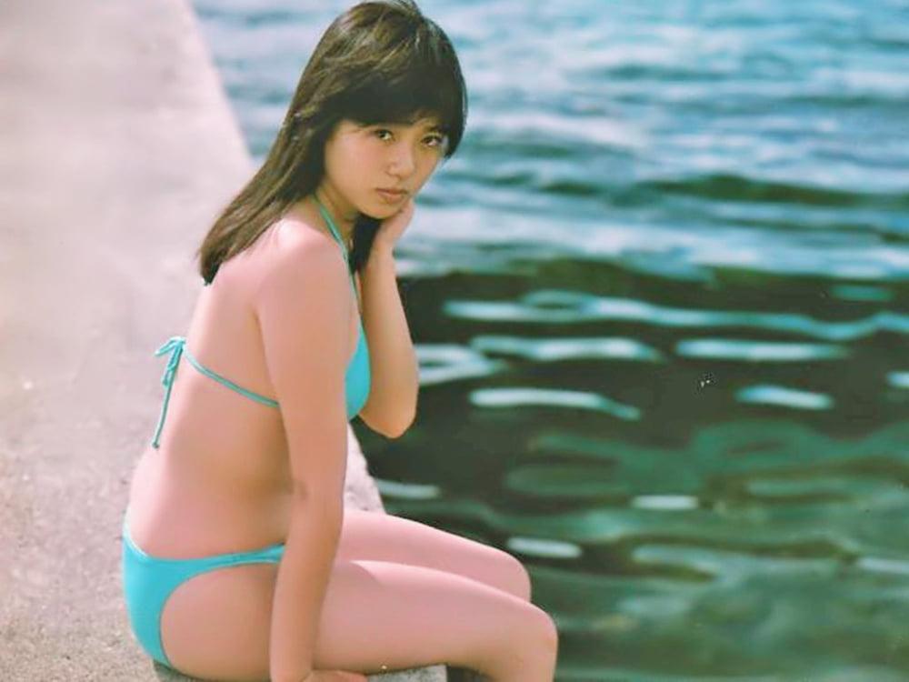 25P Mariko Yoshida, japanese idol in 80's.