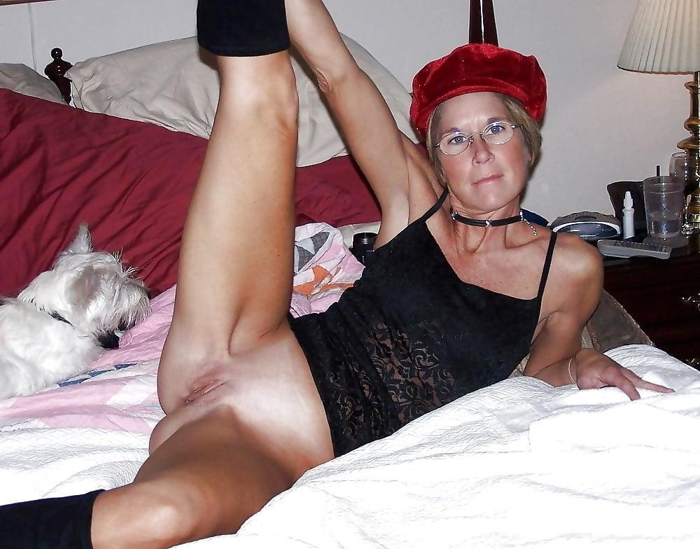 25P Milf-N-Gilf #7