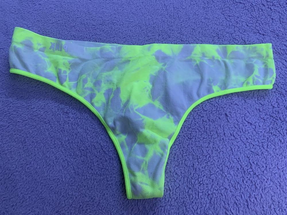 25P wild girls 42