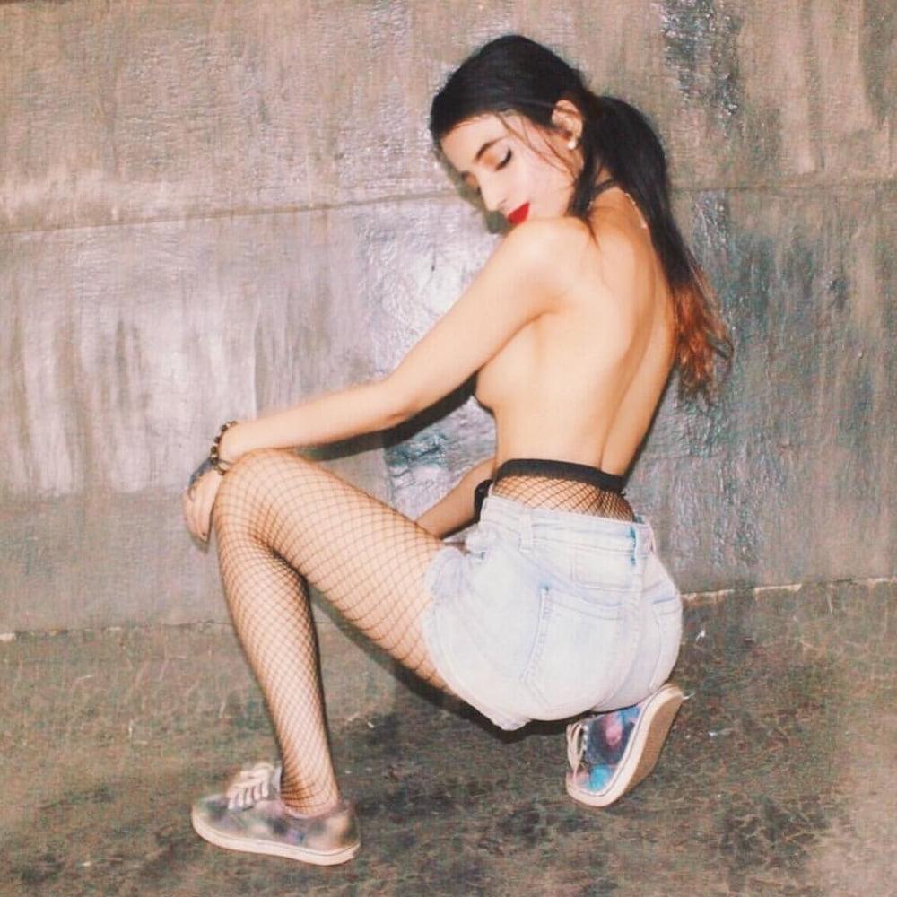 25P new hot indian nude girls collection 2020 august