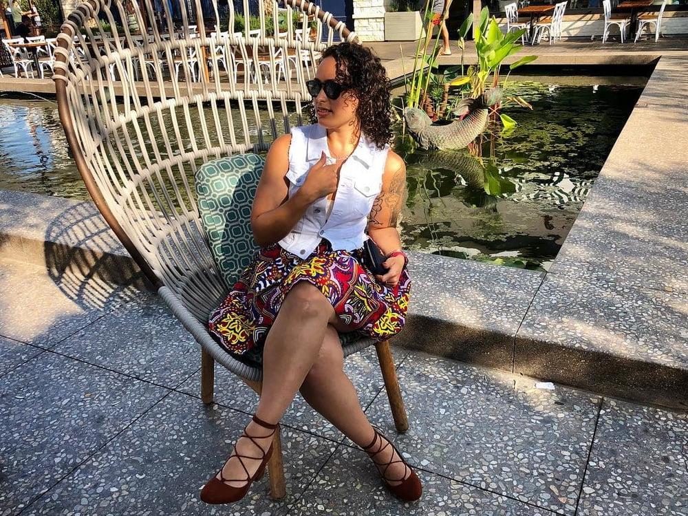 25P Sexy teacher from USA