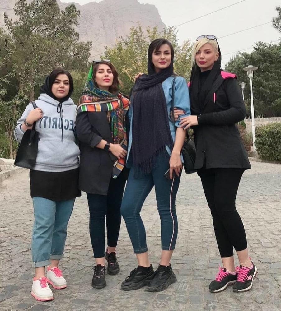 25P Lesbian girls (Iran)