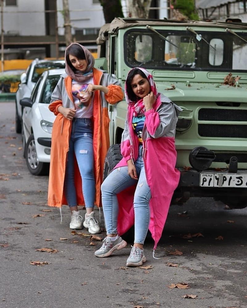25P Lesbian girls (Iran)