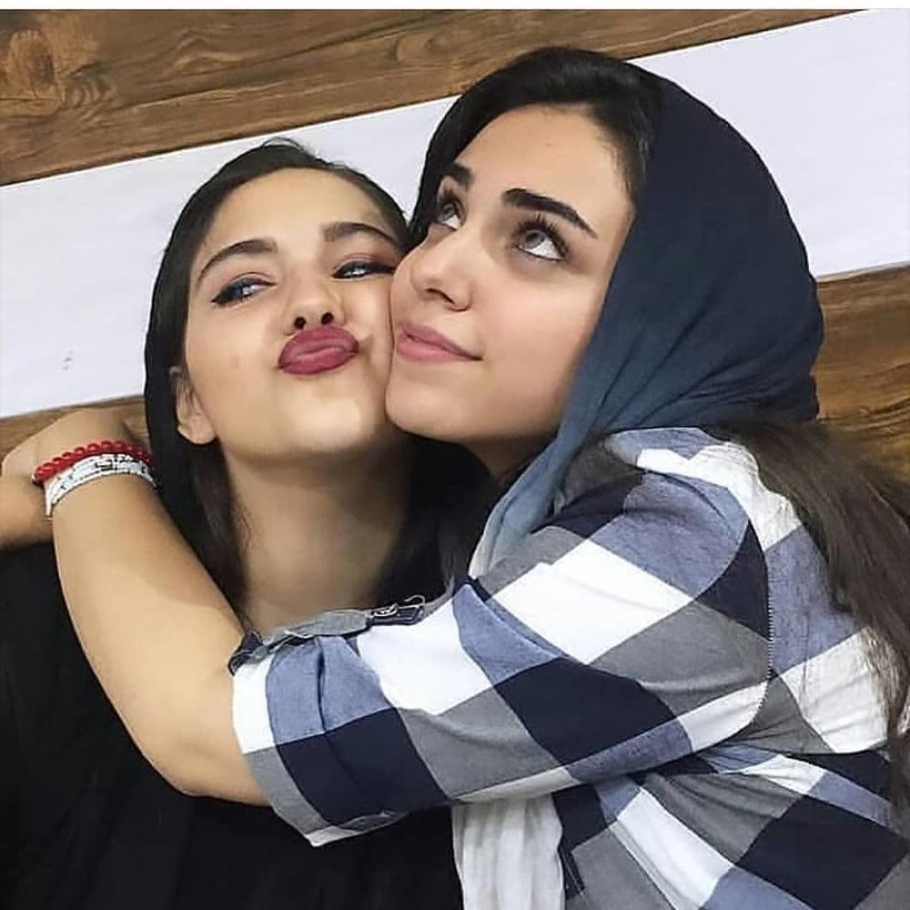 25P Lesbian girls (Iran) 3