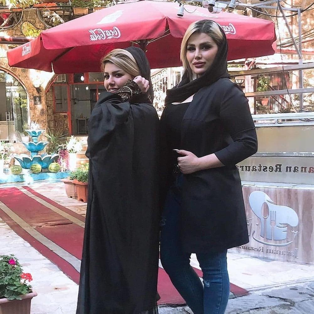 25P Lesbian girls (Iran) 3