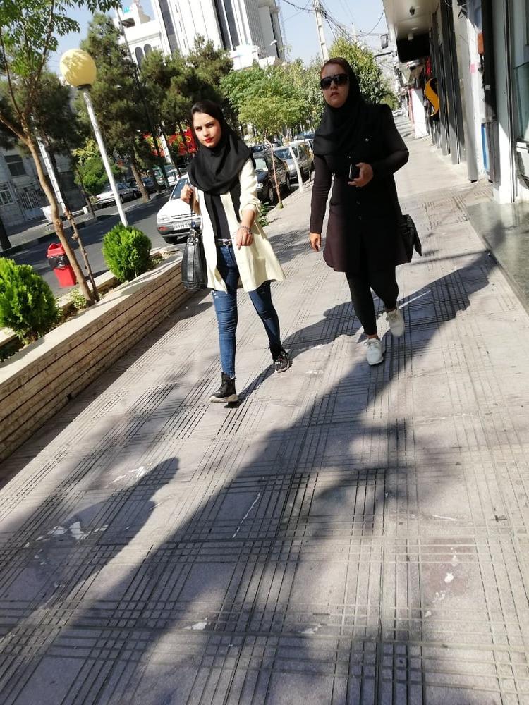 25P Lesbian girls (Iran) 3