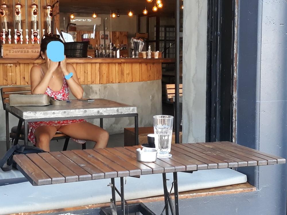 12P bald cunt on display in cafe