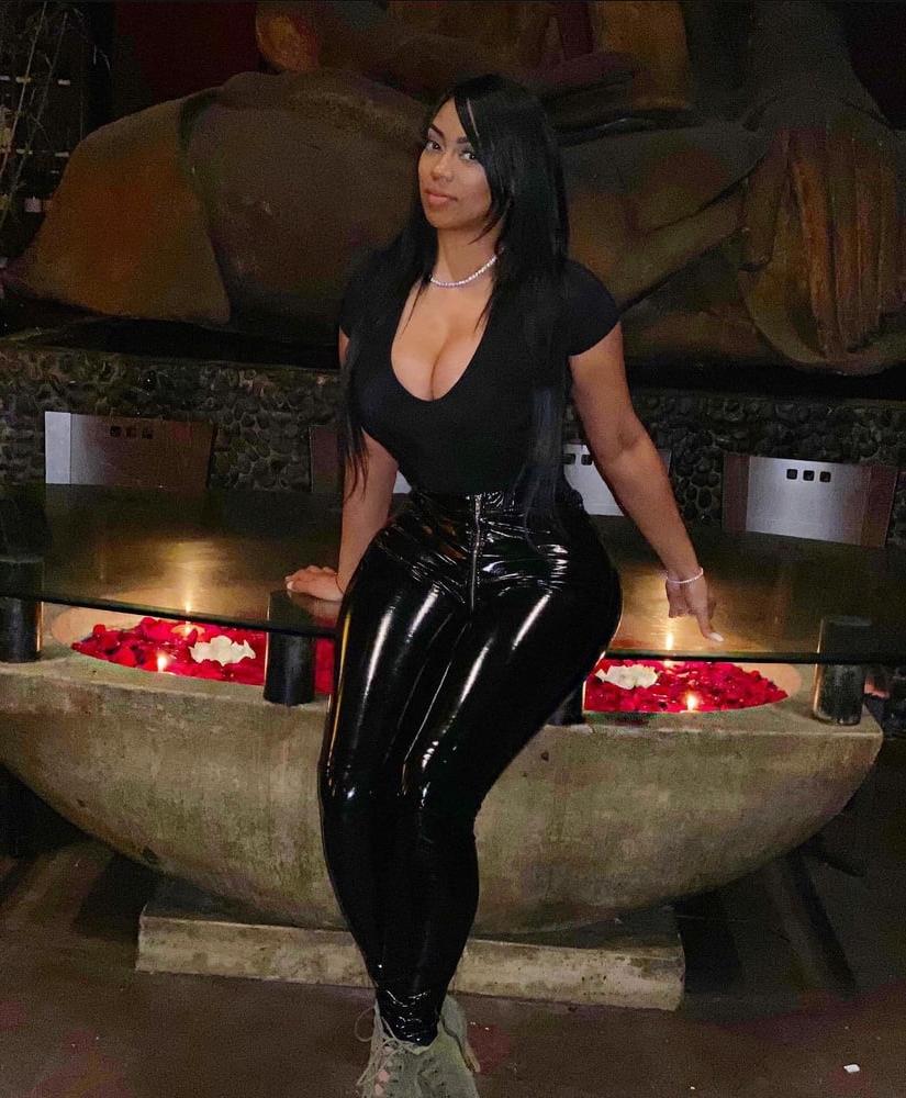 25P Leather legging girls