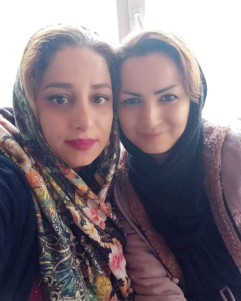 25P Lesbian girls (Iran) 2