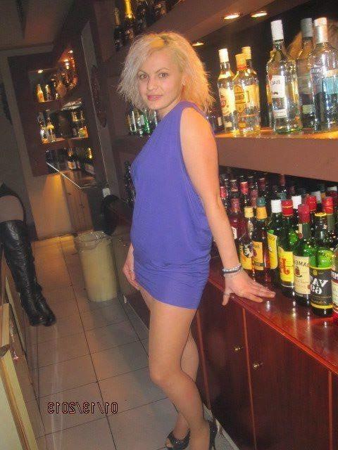 25P Greek Bar Hotties