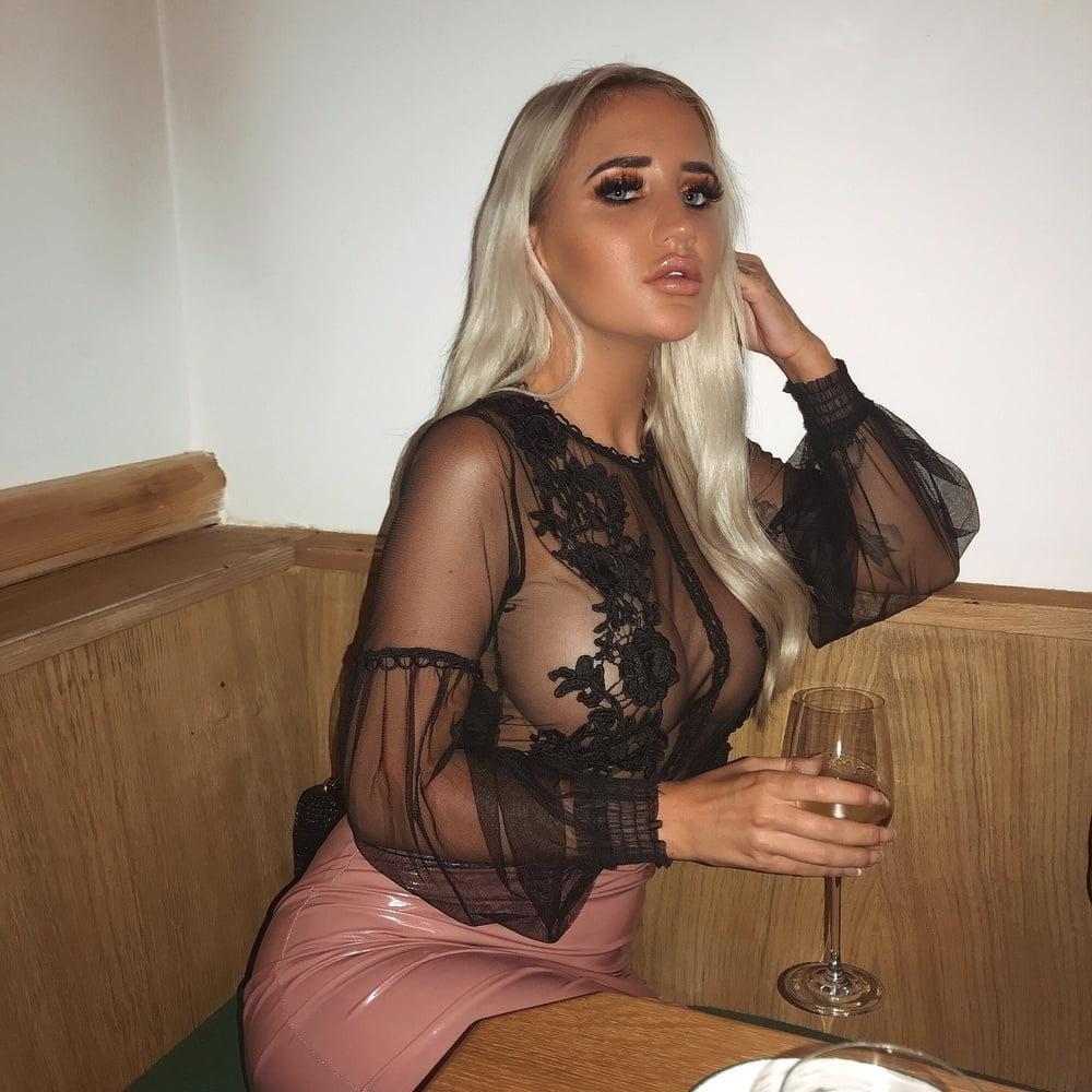25P No Bra 25