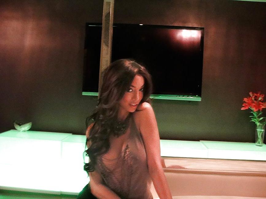 25P Cum on me rate me fuck me !