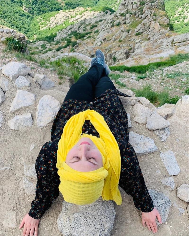 5P Arab girls 1