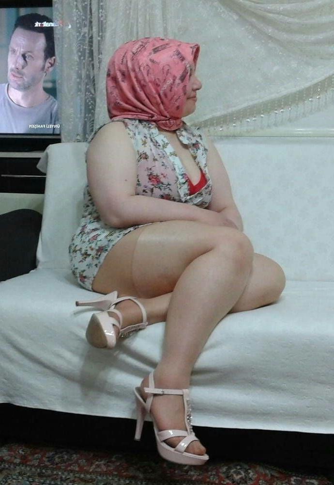 22P Arab girls cheating