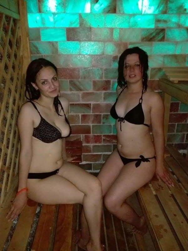 25P Romanian girls
