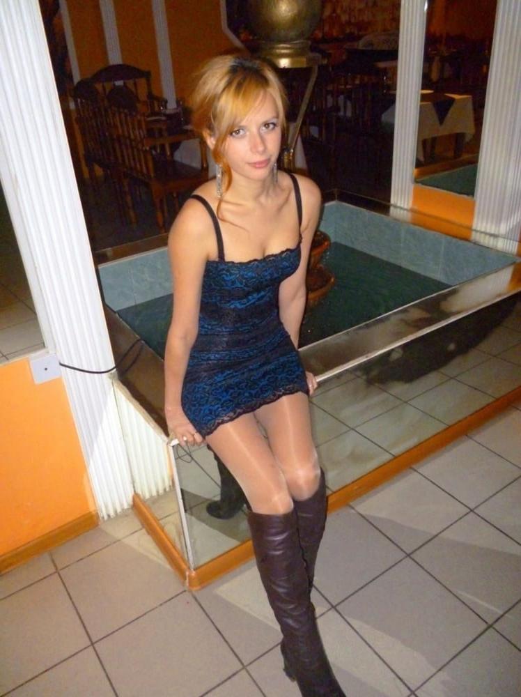 25P Sexy Girls in Tight Dresses 5